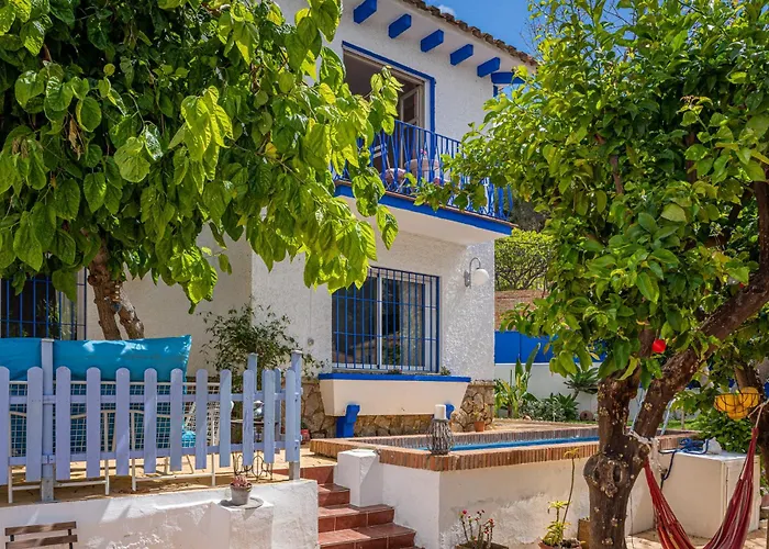Blue Castle Homestay Malaga